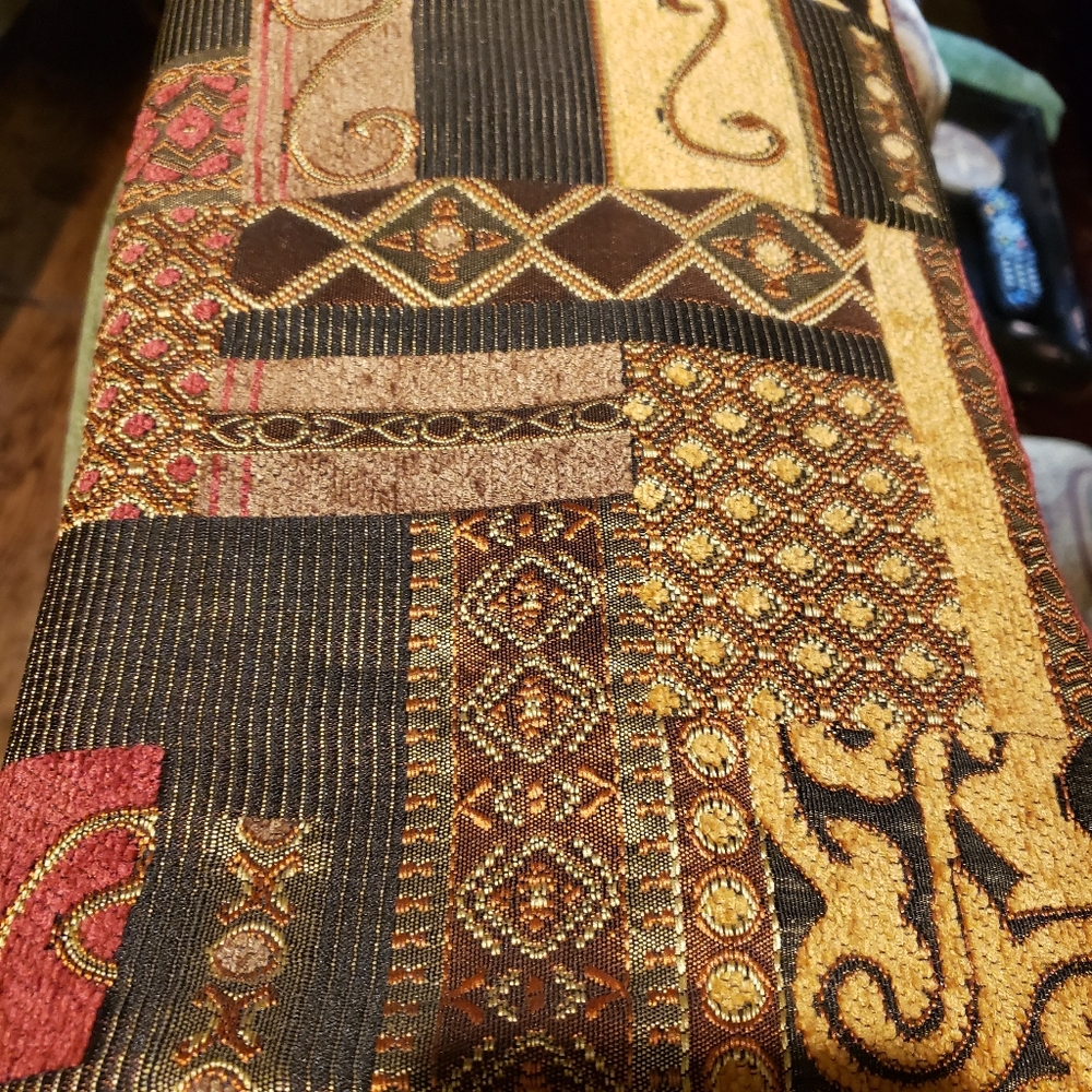 Beautiful good quality colorful, table runner